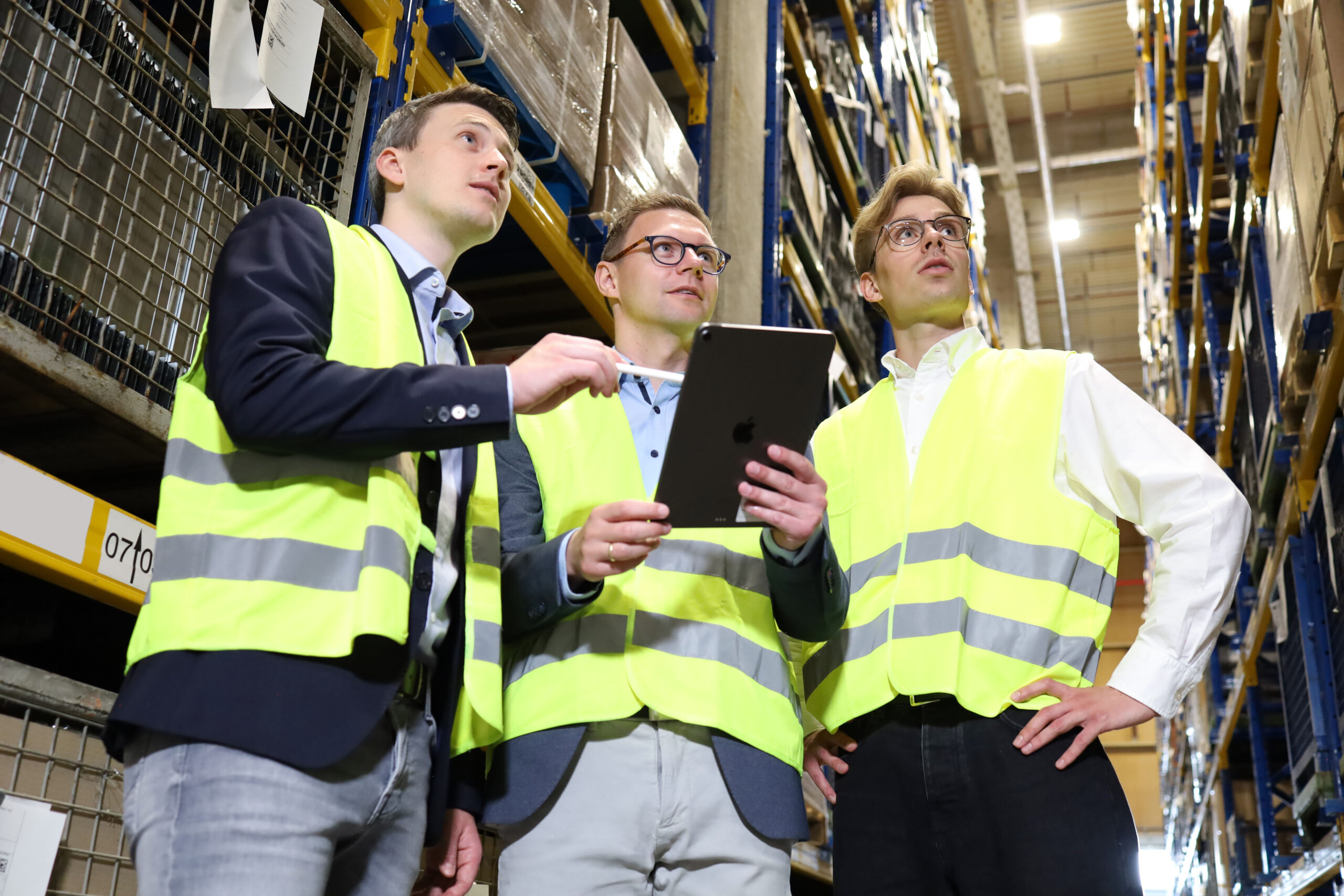 KI-gesttzte Intralogistik fr Unternehmen (IMAGINE) - it's OWL